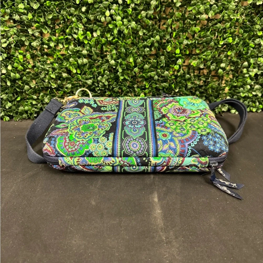Vera Bradley Rhythm & Blues MINI Laptop Portfolio Hard Case